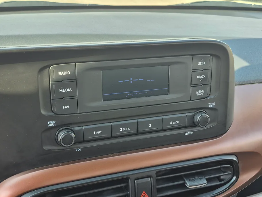 هيونداي Grand i10 فلييت 2023 