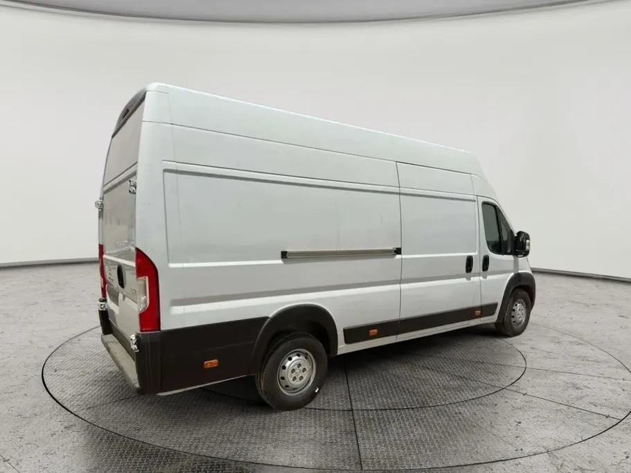 بيجو بوكسر L4H3 2024 