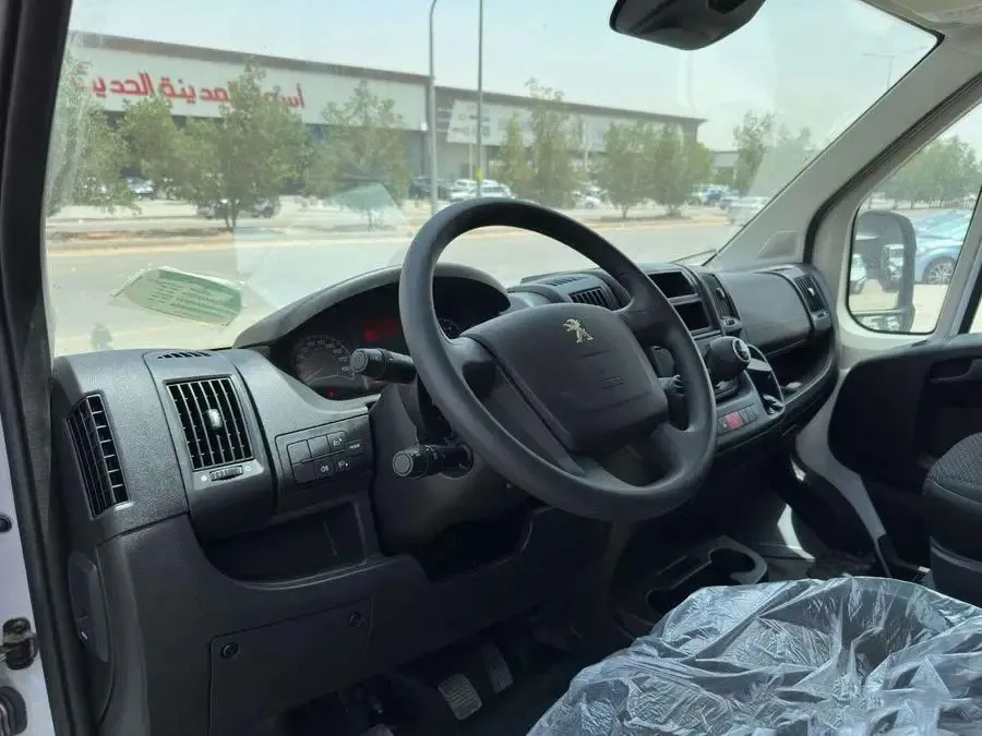 بيجو بوكسر L4H3 2024 