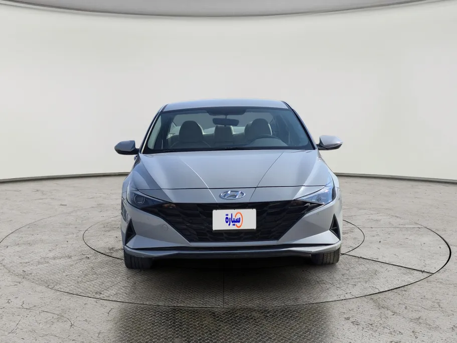 2023 Hyundai Elantra Smart 