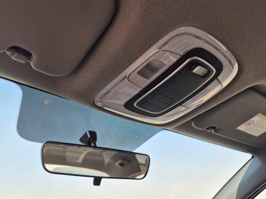 2023 Hyundai Elantra Smart 