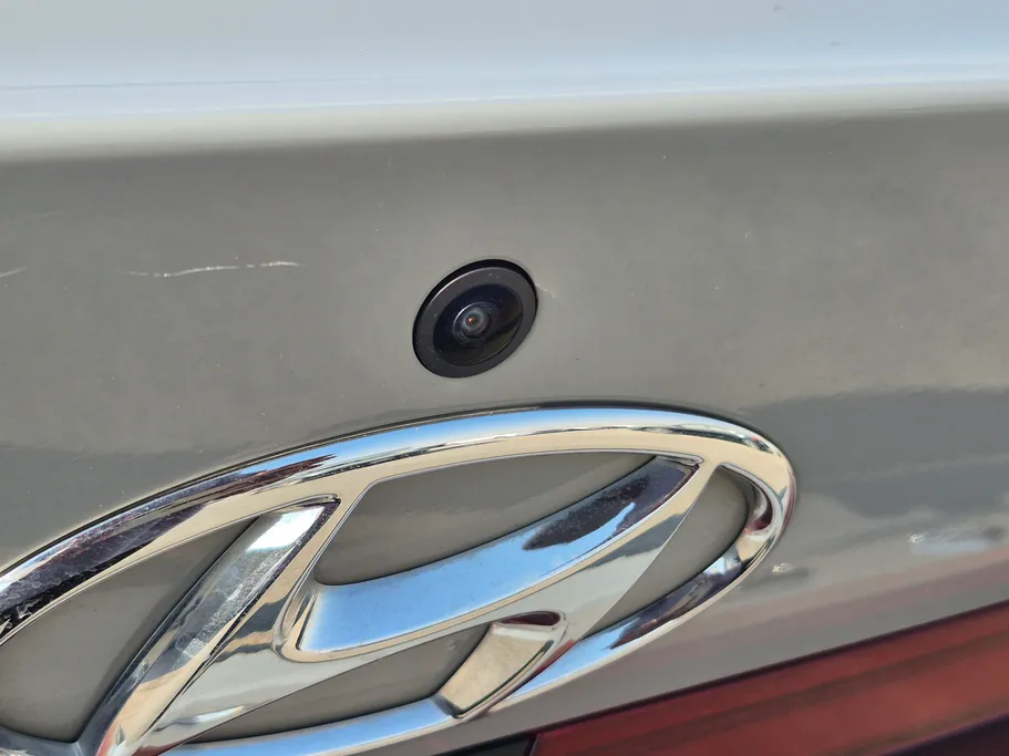 2023 Hyundai Elantra Smart 