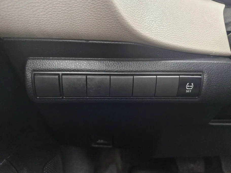 تويوتا كورولا XLI 2020 