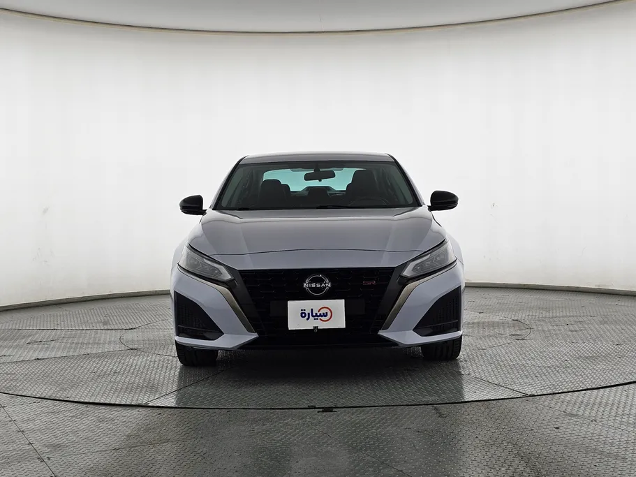2024 Nissan Altima SR 