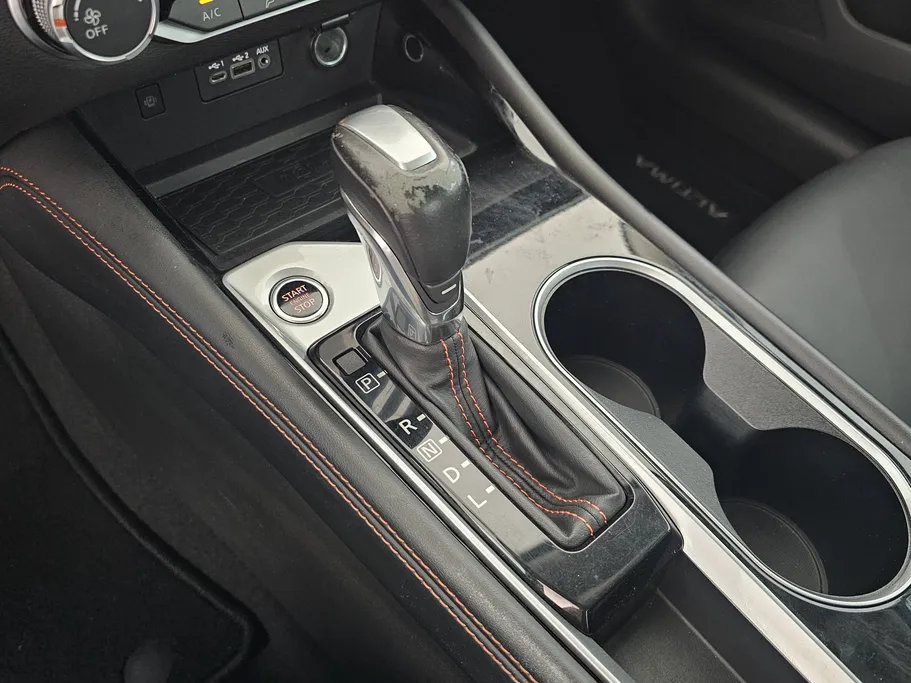 2024 Nissan Altima SR 