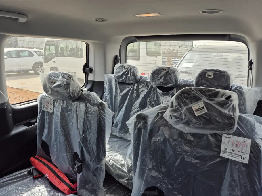 هيونداي ستاريا سمارت 11 مقاعد 2025 