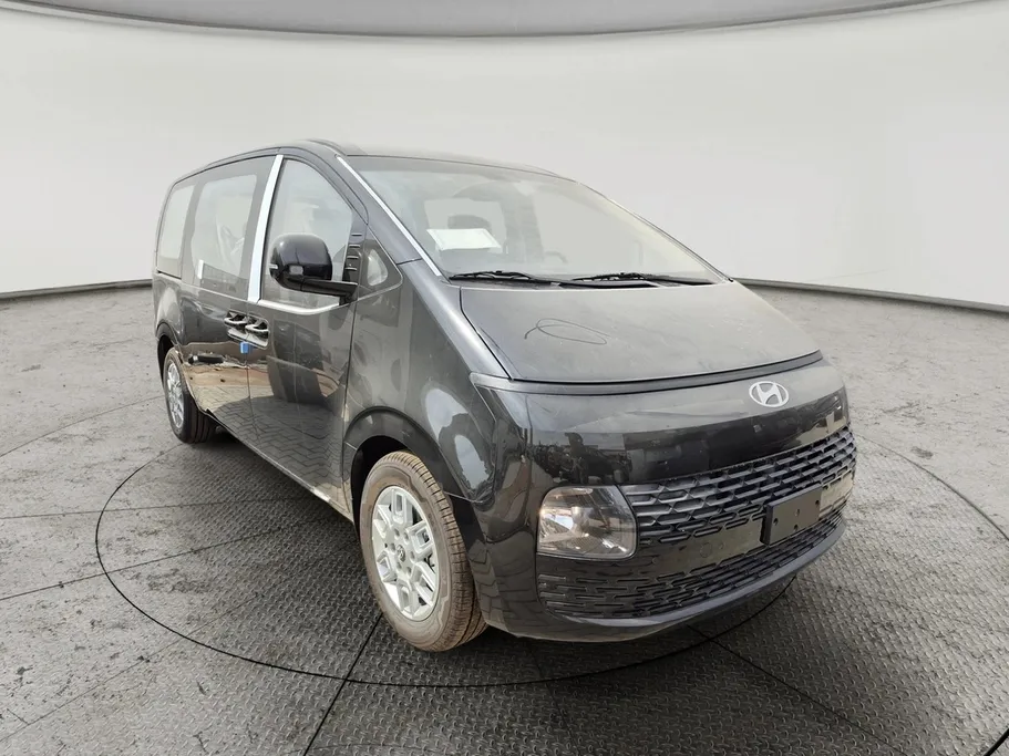 هيونداي ستاريا سمارت 9 مقاعد 2026 