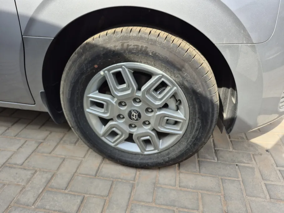 هيونداي ستاريا سمارت 11 مقاعد 2026 