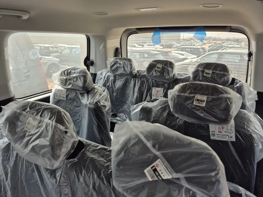 هيونداي ستاريا سمارت 11 مقاعد 2026 