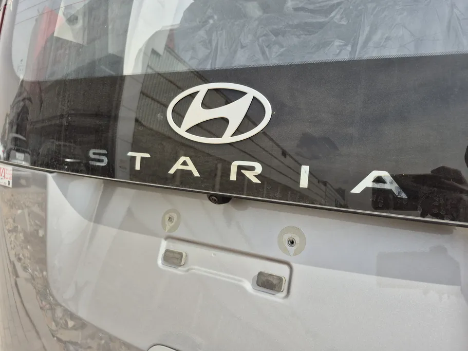 هيونداي ستاريا سمارت 11 مقاعد 2026 