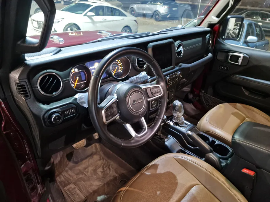 2022 Jeep Wrangler صحارى 