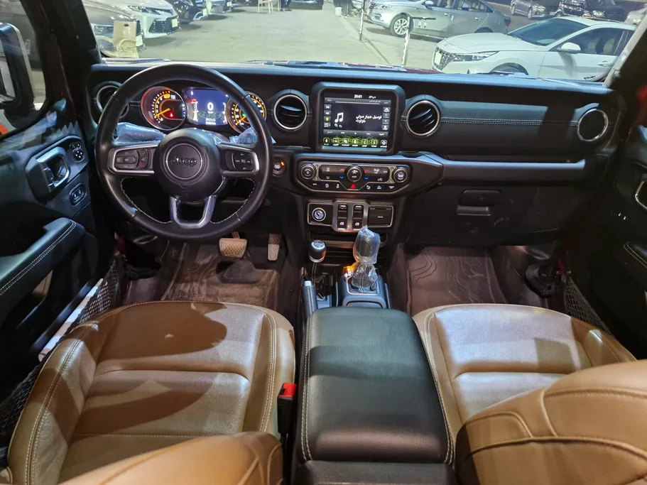 2022 Jeep Wrangler صحارى 