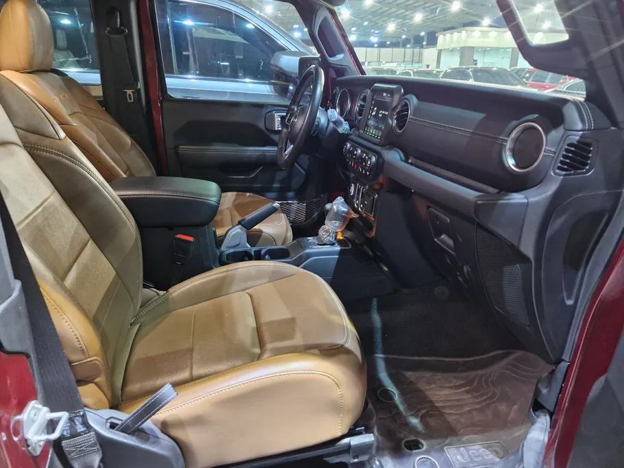 2022 Jeep Wrangler صحارى 