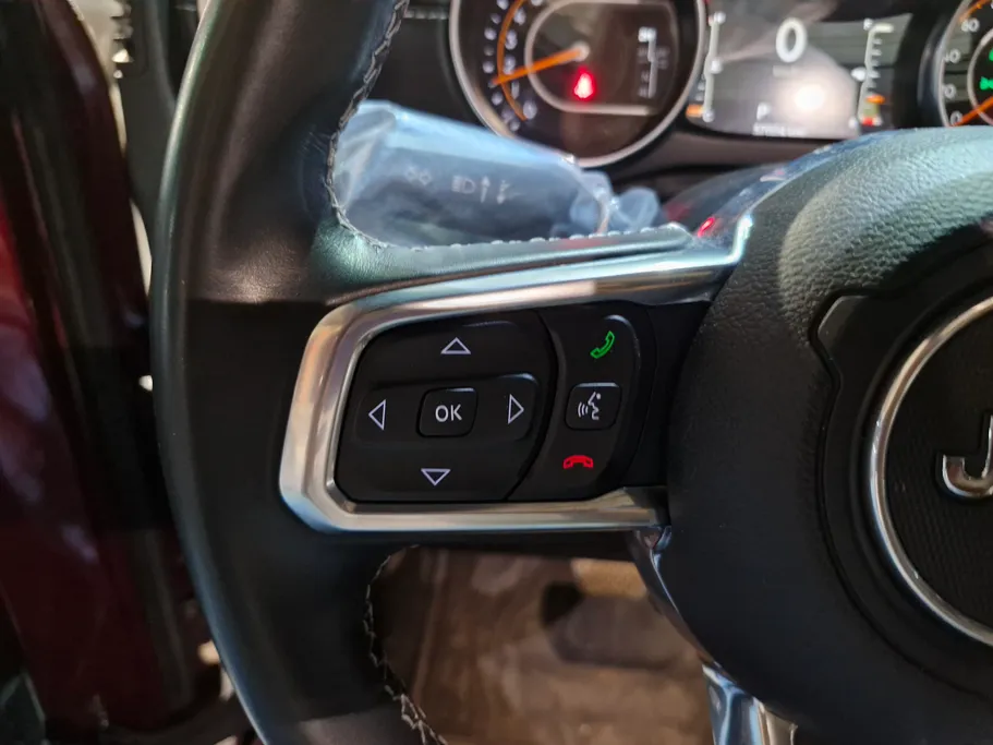 2022 Jeep Wrangler صحارى 