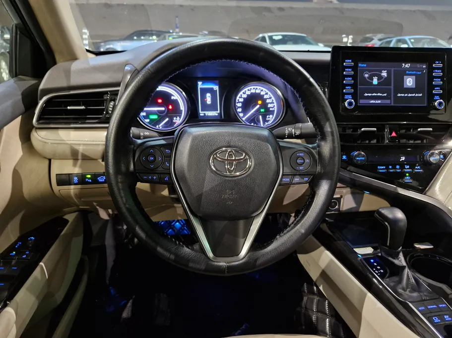 تويوتا كامري GLE 2022 