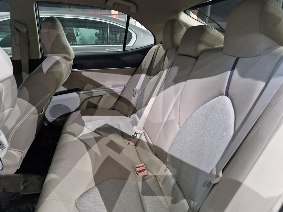 تويوتا كامري GLE 2022 