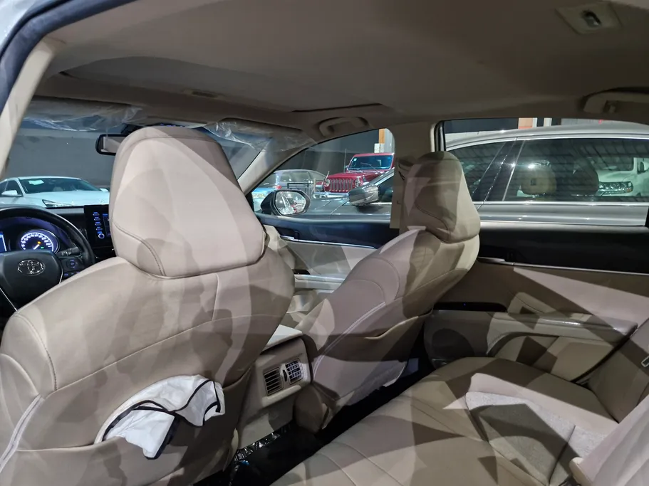 تويوتا كامري GLE 2022 