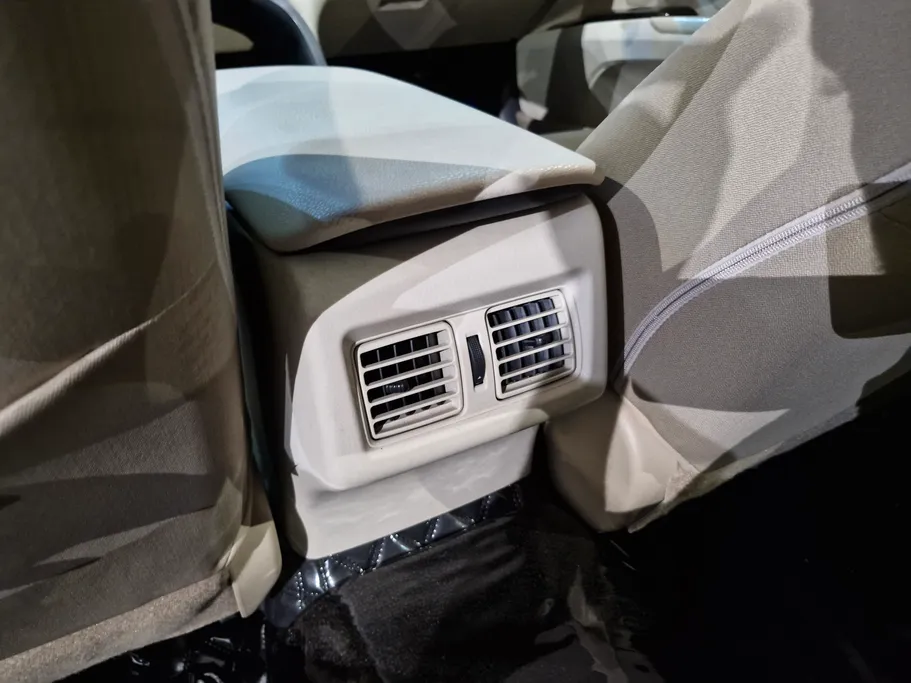 تويوتا كامري GLE 2022 