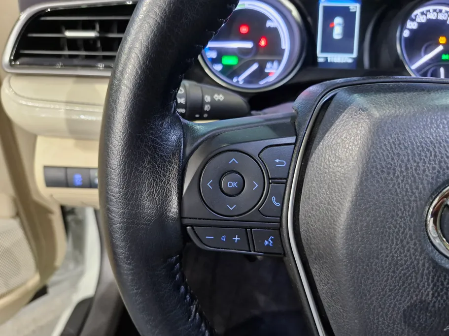 تويوتا كامري GLE 2022 