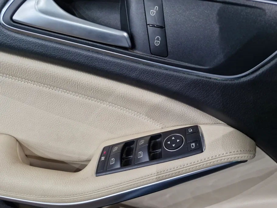 2019 Mercedes GLA 220 