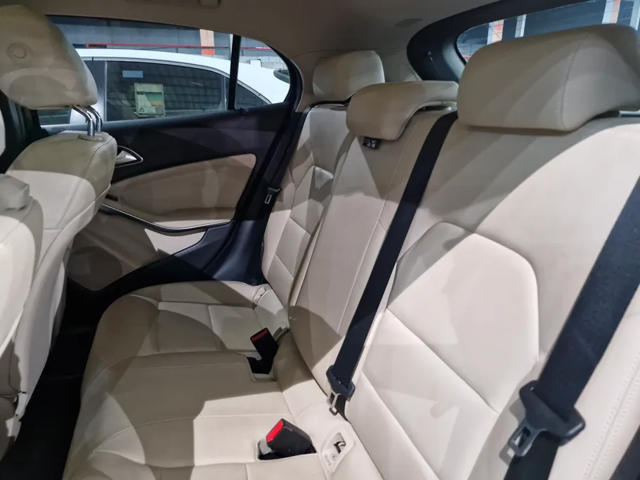 2019 Mercedes GLA 220 