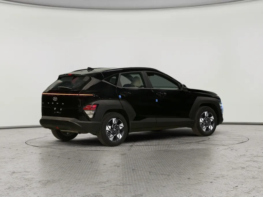 2026 Hyundai Kona SMART 