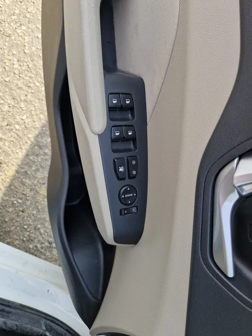 هيونداي اكسنت سمارت 2023 