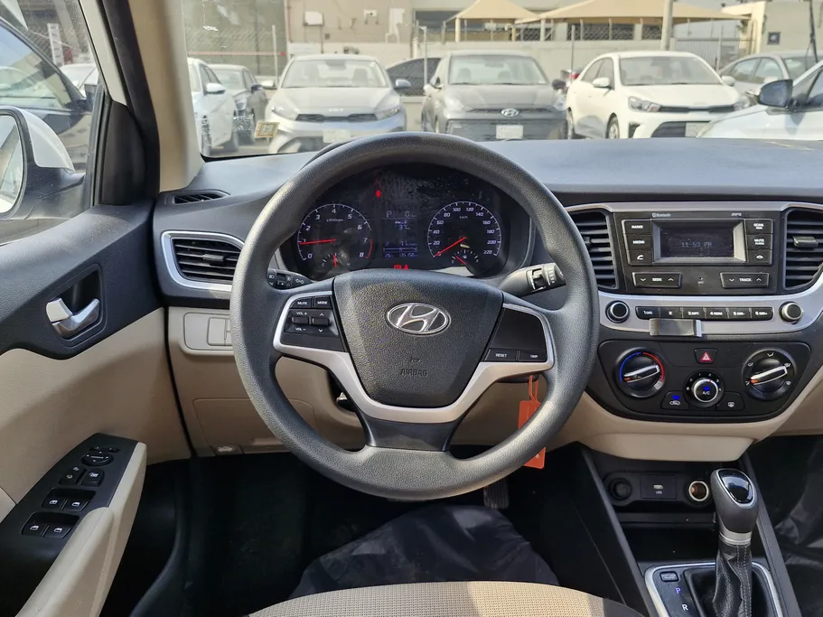 هيونداي اكسنت سمارت 2023 