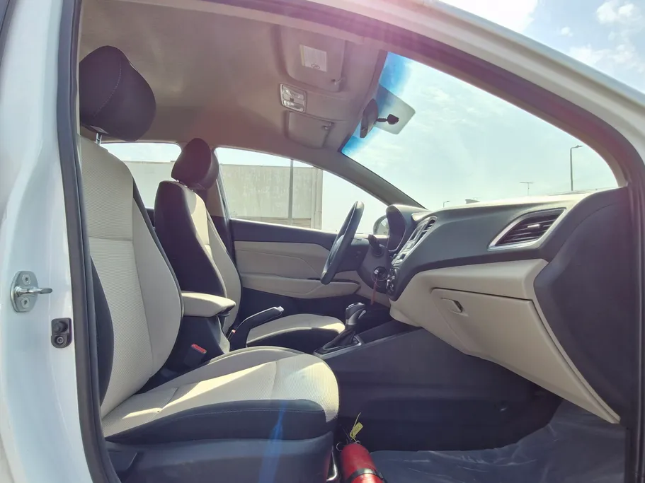 هيونداي اكسنت سمارت 2023 