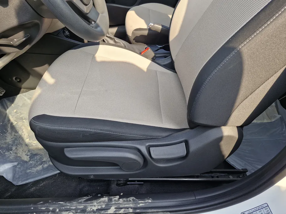 هيونداي اكسنت سمارت 2023 