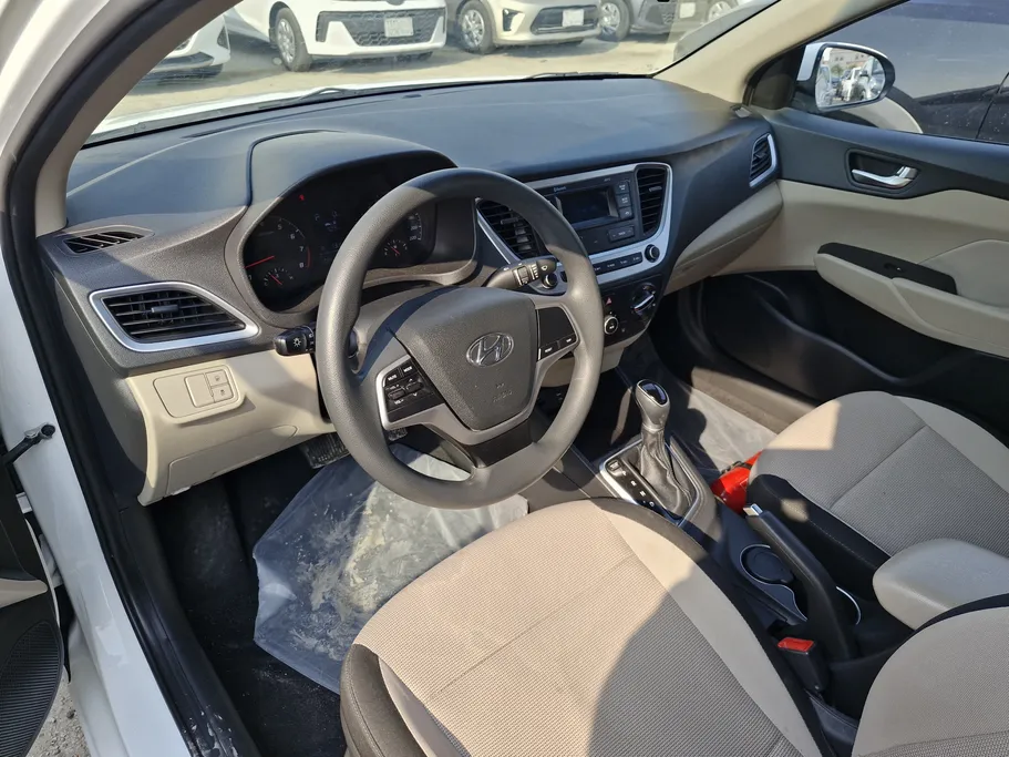 هيونداي اكسنت سمارت 2023 