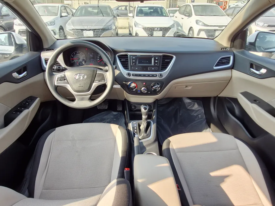 هيونداي اكسنت سمارت 2023 