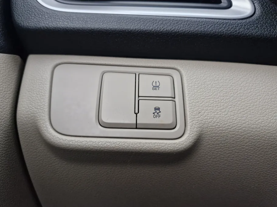 2023 Hyundai Accent Smart 