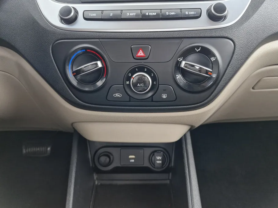 2023 Hyundai Accent Smart 