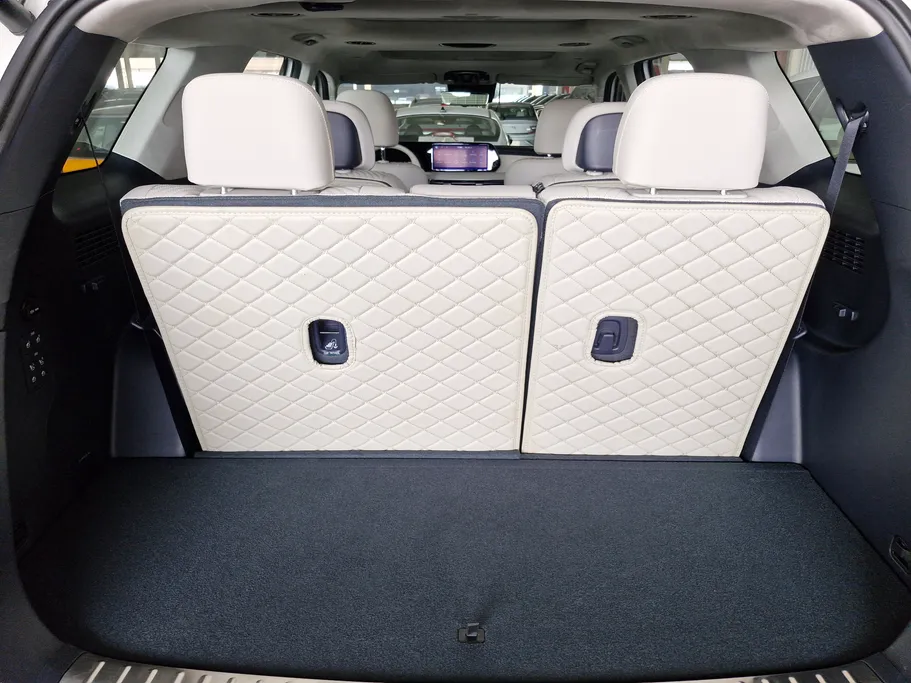 2023 Hyundai Palisade PREMIUM 