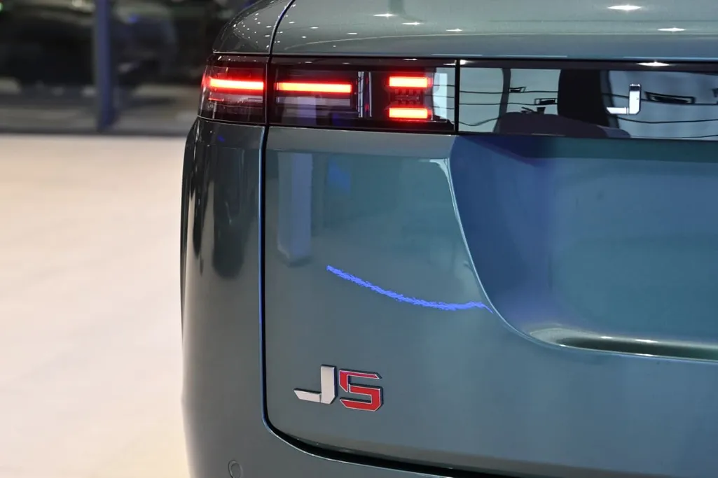 جايكو جي 5 بريميوم 2026 