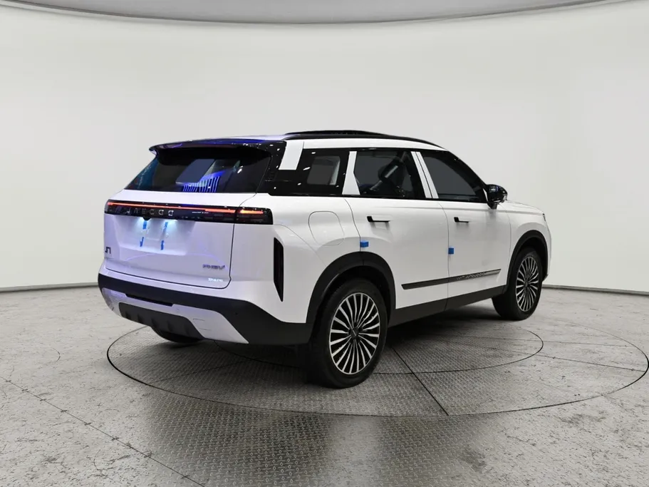 2026 Jaecoo J7SHS Adventure 