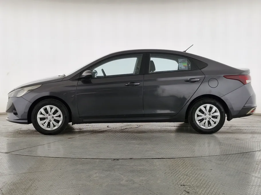 2021 Hyundai Accent Smart 