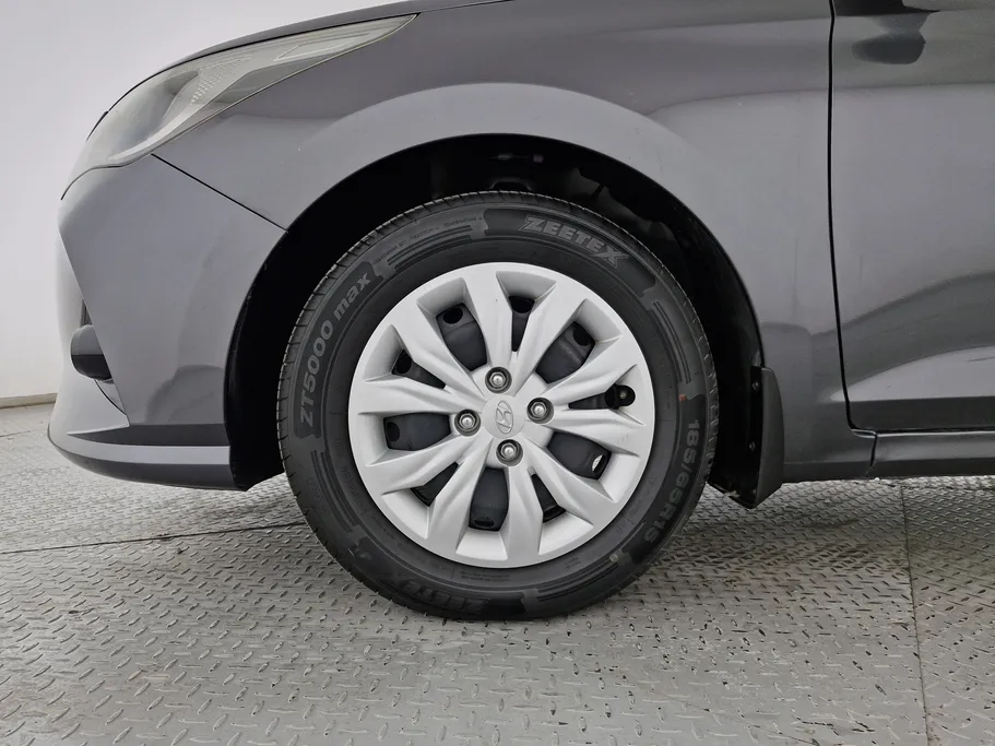 2021 Hyundai Accent Smart 