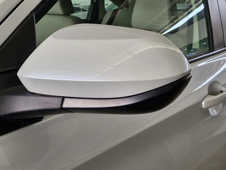 2023 Toyota Yaris  Y 