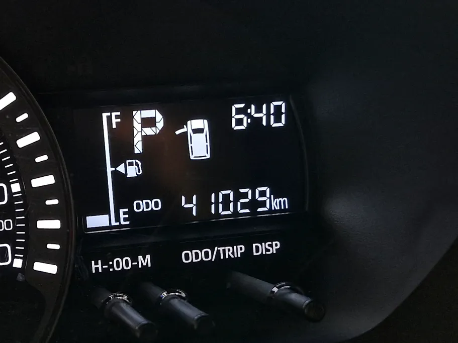 2023 Toyota Yaris  Y 