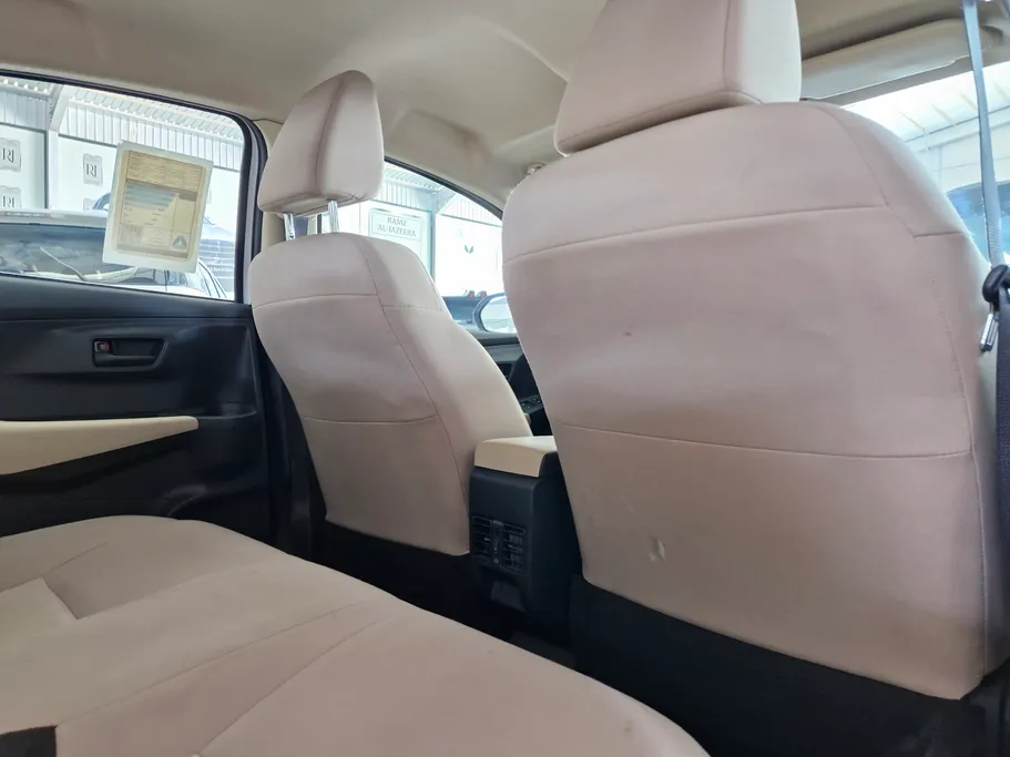 2023 Toyota Yaris  Y 