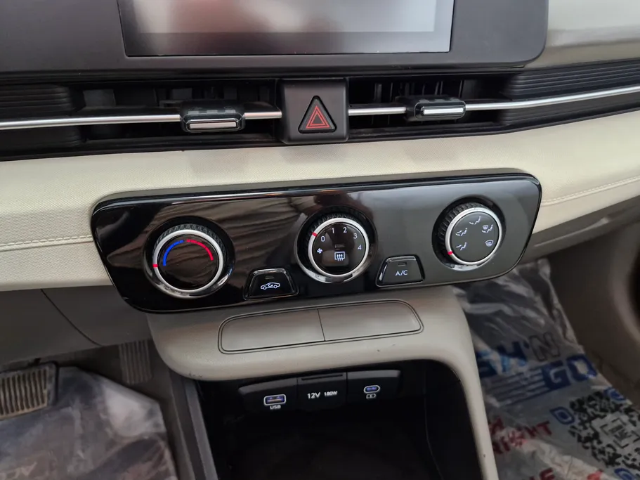 2024 Hyundai Accent Fleet 