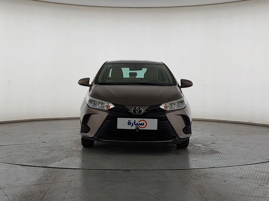 تويوتا يارس Y 2021 