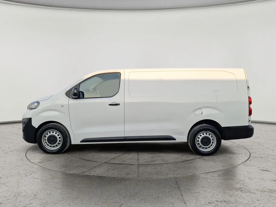 2020 Peugeot Partner Short van 