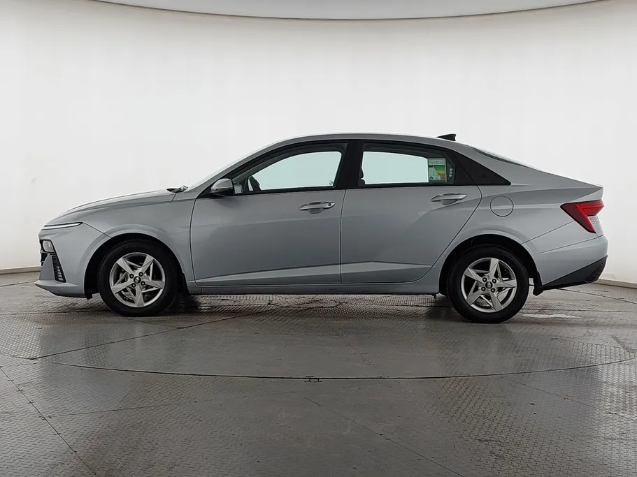 2024 Hyundai Accent Fleet 