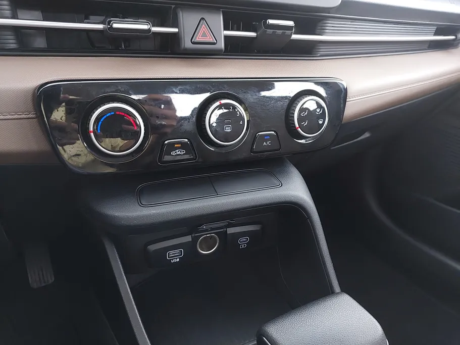 2024 Hyundai Accent Fleet 