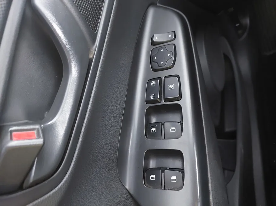 2022 Hyundai Kona SMART 