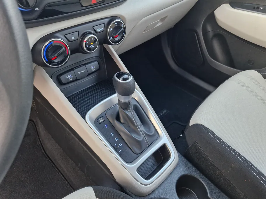 2024 Hyundai Venue Smart 