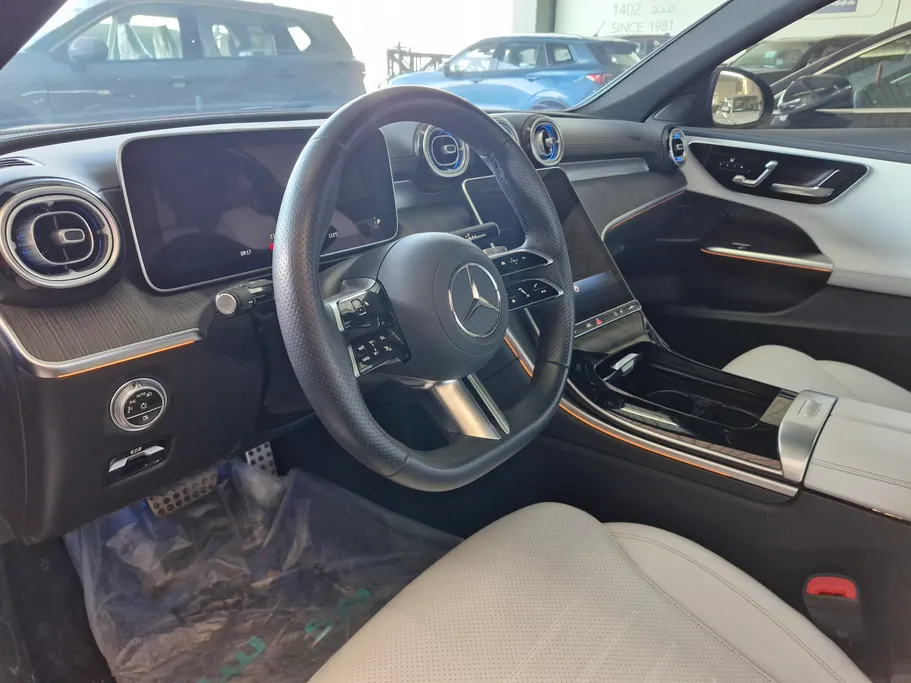 مرسيدس C 200 2025 